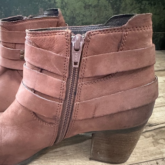 Josef Seibel Britney Bria Brown Bootie Ankle Boot size 7.5 - Picture 10 of 16